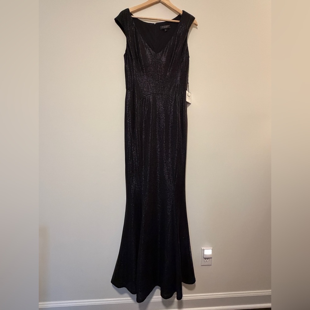 Laundry by Shelli Segal Black Evening Gown